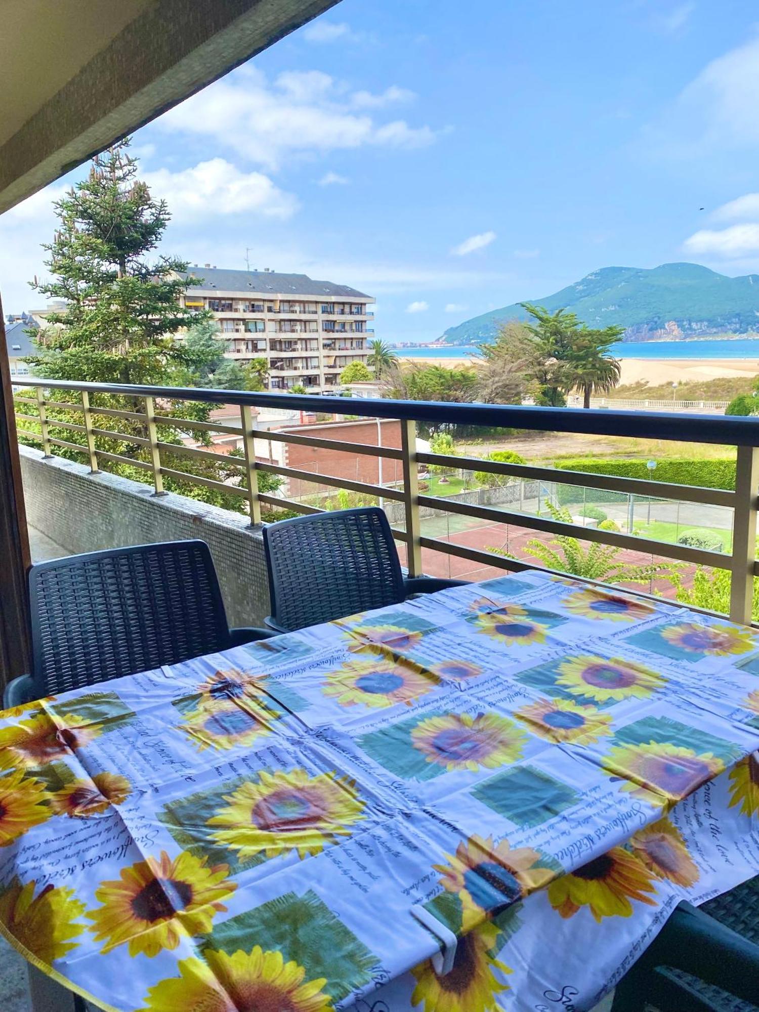 Apartment Laredo Sea Beach Экстерьер фото